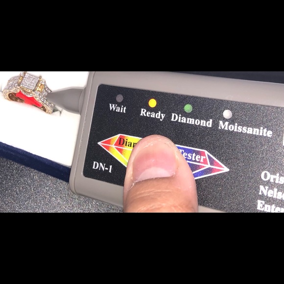 REAL DIAMOND designer ring Not CZ Appraisal incl. - Picture 3 of 10